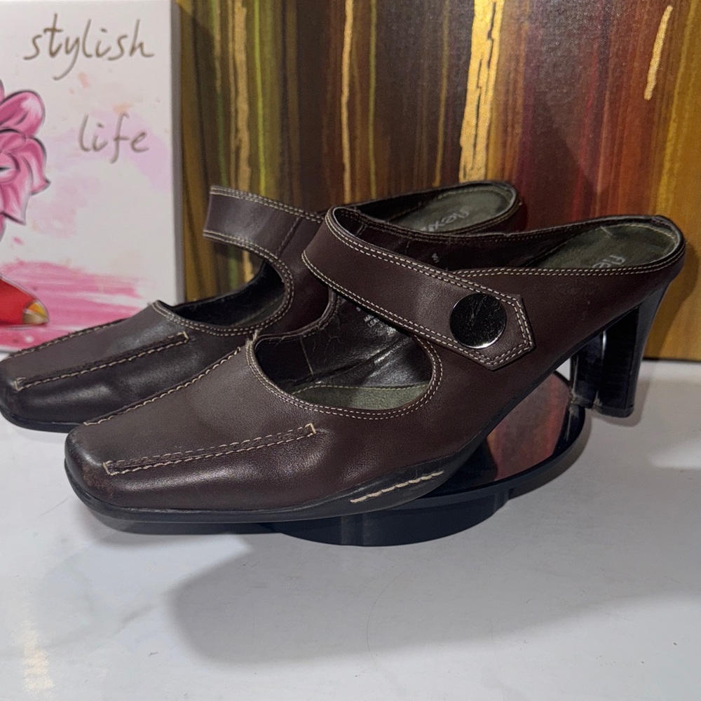 Flexation by Aerosoles Susie Brown Leather Mules - Women’s Size 9B - Picture 5 of 8